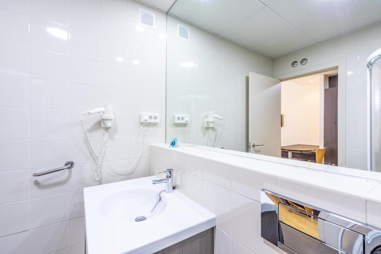 Apartamento Residencia Universitaria Erasmo Madrid